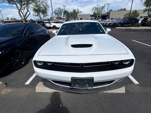 Used 2022 Dodge Challenger GT RWD image 5