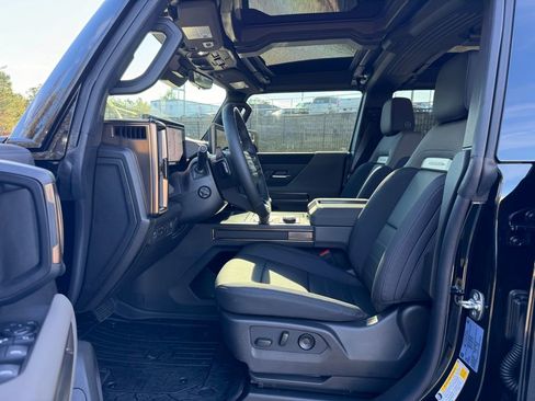 New 2025 GMC Hummer EV 2X image 23