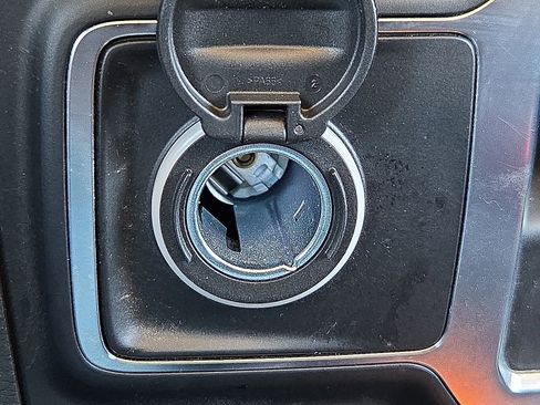 Used 2023 Jeep Wrangler Sport S image 20