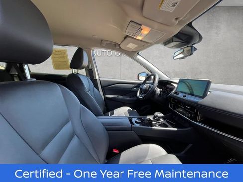 Certified 2025 Nissan Rogue SL AWD/4WD image 24