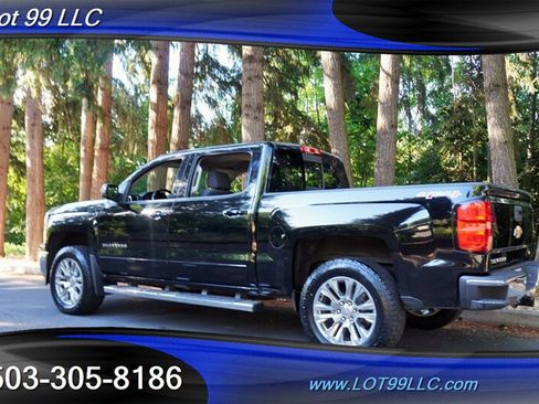 Used 2015 Chevrolet Silverado 1500 LT w/ LT Plus Package AWD/4WD image 11