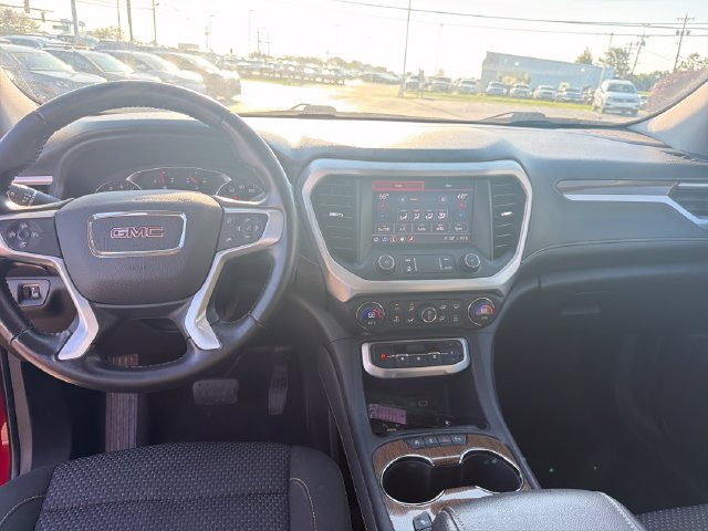 Used 2020 GMC Acadia SLE w/ Driver Convenience Package FWD image 14