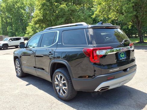 Certified 2023 GMC Acadia SLE w/ Driver Convenience Package AWD/4WD image 4