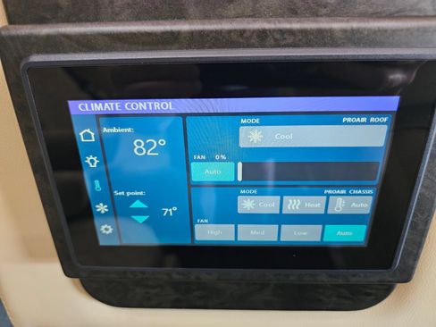 Used 2019 Mercedes-Benz Sprinter 3500 image 61