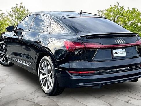 Used 2021 Audi e-tron Premium Plus w/ Premium Plus Package image 11