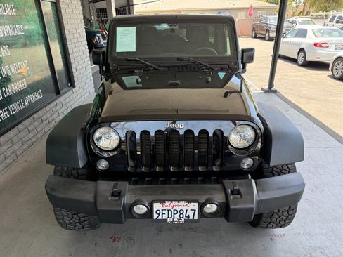 Used 2016 Jeep Wrangler Unlimited Sport AWD/4WD image 13