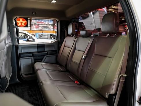 Used 2018 Ford F350 XL w/ Power Equipment Group AWD/4WD image 34