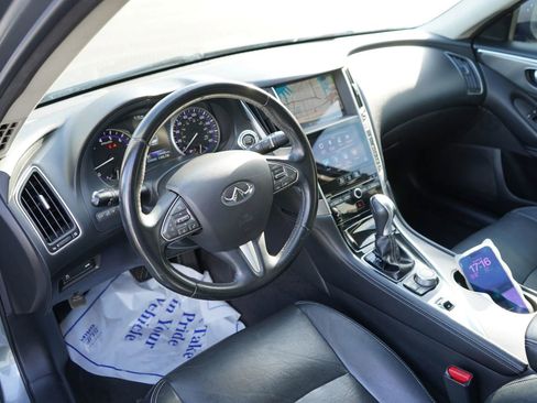 Used 2015 INFINITI Q50 Premium w/ Navigation Package RWD image 9