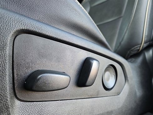 Used 2023 Chevrolet Tahoe Premier image 35