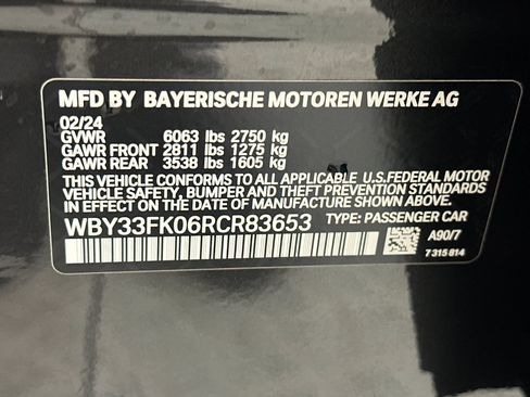 Certified 2024 BMW i5 eDrive40i w/ Premium Package image 21