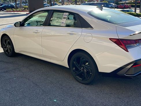 New 2026 Hyundai Elantra SEL Sport image 11