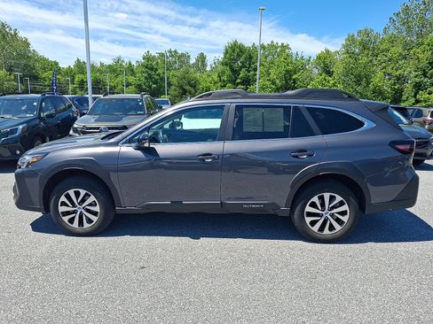 Certified 2024 Subaru Outback Premium AWD/4WD image 7