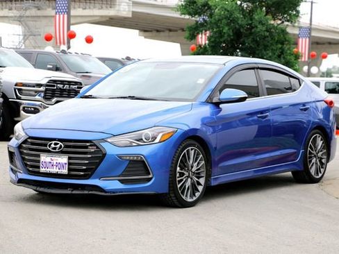 Used 2018 Hyundai Elantra Sport image 7