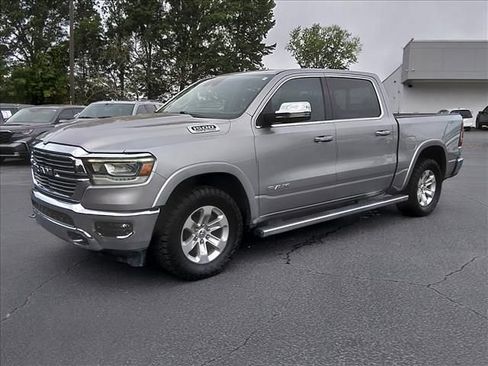 Used 2022 RAM 1500 Laramie AWD/4WD image 8