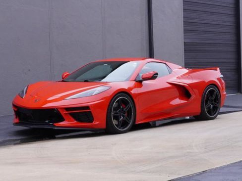 Used 2021 Chevrolet Corvette Stingray Preferred Conv w/ Z51 Performance Package RWD image 3