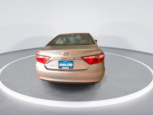Used 2016 Toyota Camry LE FWD image 7