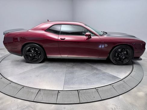 Used 2020 Dodge Challenger SRT Hellcat w/ Plus Package RWD image 4