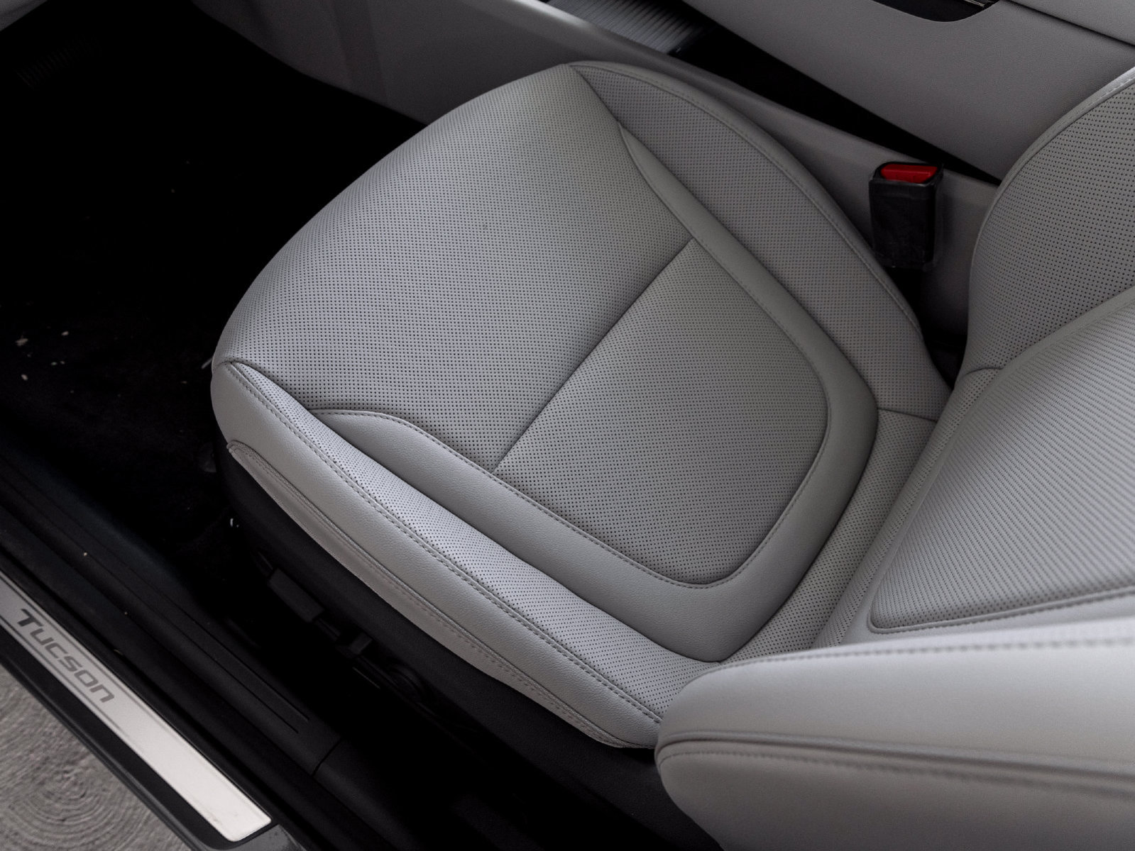 New 2026 Hyundai Tucson Limited AWD/4WD image 8