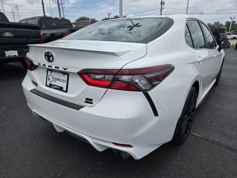 Used 2021 Toyota Camry SE w/ TRD Appearance Package (TMS) AWD/4WD image 5
