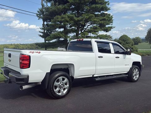Used 2019 Chevrolet Silverado 3500 W/T w/ WT Convenience Package AWD/4WD image 6