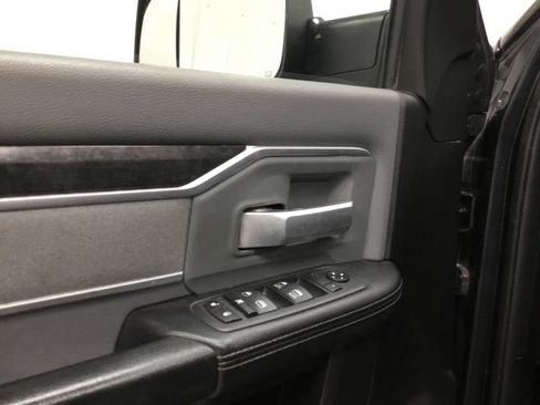 Used 2019 RAM 2500 Big Horn AWD/4WD image 9