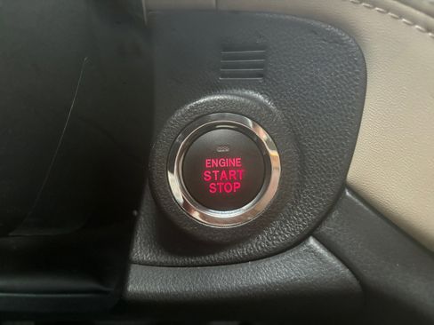 Used 2024 Subaru Outback Limited image 25