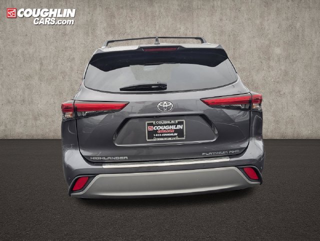 Used 2020 Toyota Highlander Platinum AWD/4WD image 6