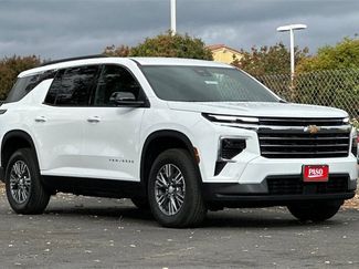 New 2026 Chevrolet Traverse LT video 2