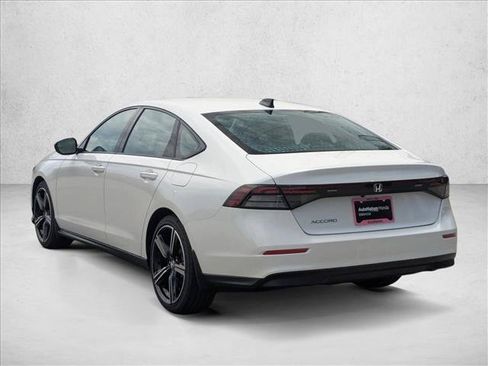 Used 2026 Honda Accord SE image 8