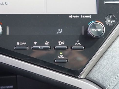 Used 2019 Toyota Camry XSE w/ Driver Assist Package FWD image 34