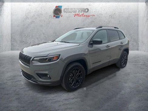 Used 2023 Jeep Cherokee Altitude Lux AWD/4WD image 1