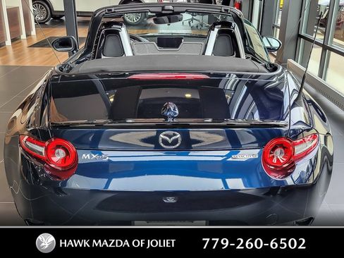 New 2025 MAZDA MX-5 Miata Club w/ Weather Package image 5