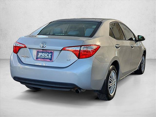 Used 2015 Toyota Corolla LE FWD image 4