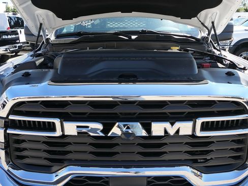 New 2026 RAM 5500 Tradesman w/ Chrome Appearance Group AWD/4WD image 26