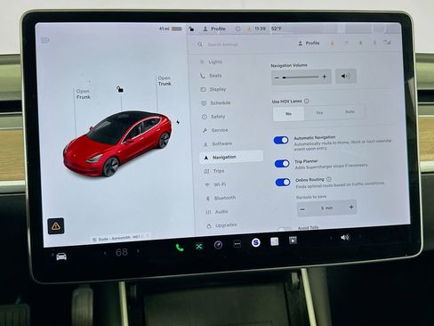 Used 2018 Tesla Model 3 Long Range image 47