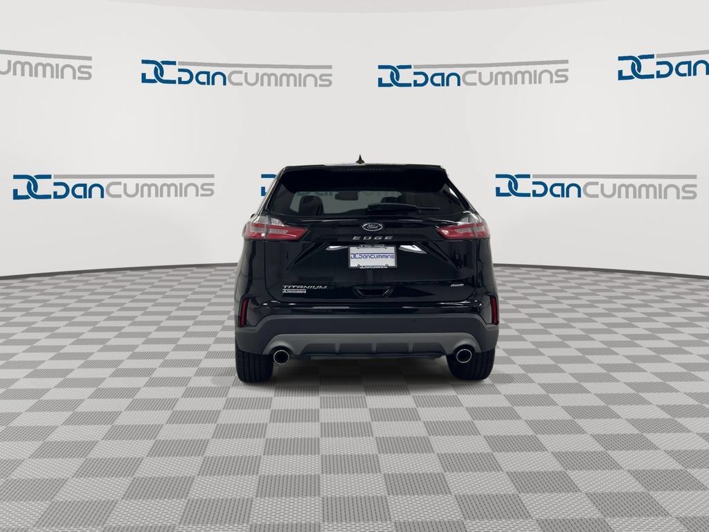 Used 2023 Ford Edge Titanium w/ Cargo Accessory Package AWD/4WD image 7