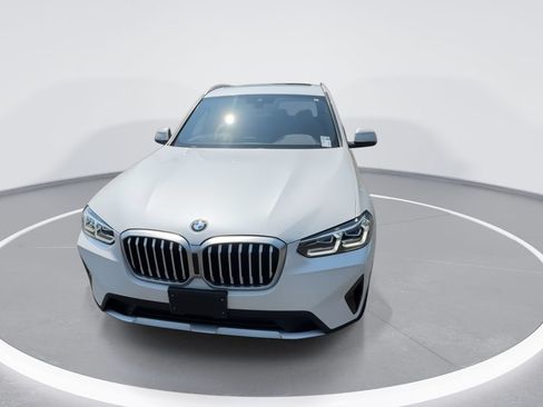 Used 2023 BMW X3 xDrive30i w/ Convenience Package AWD/4WD image 3
