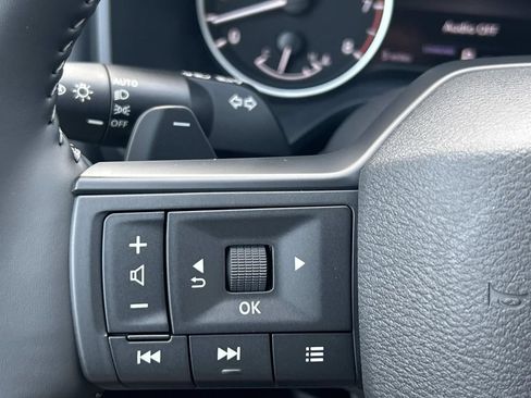 New 2026 Nissan Rogue SV FWD image 29
