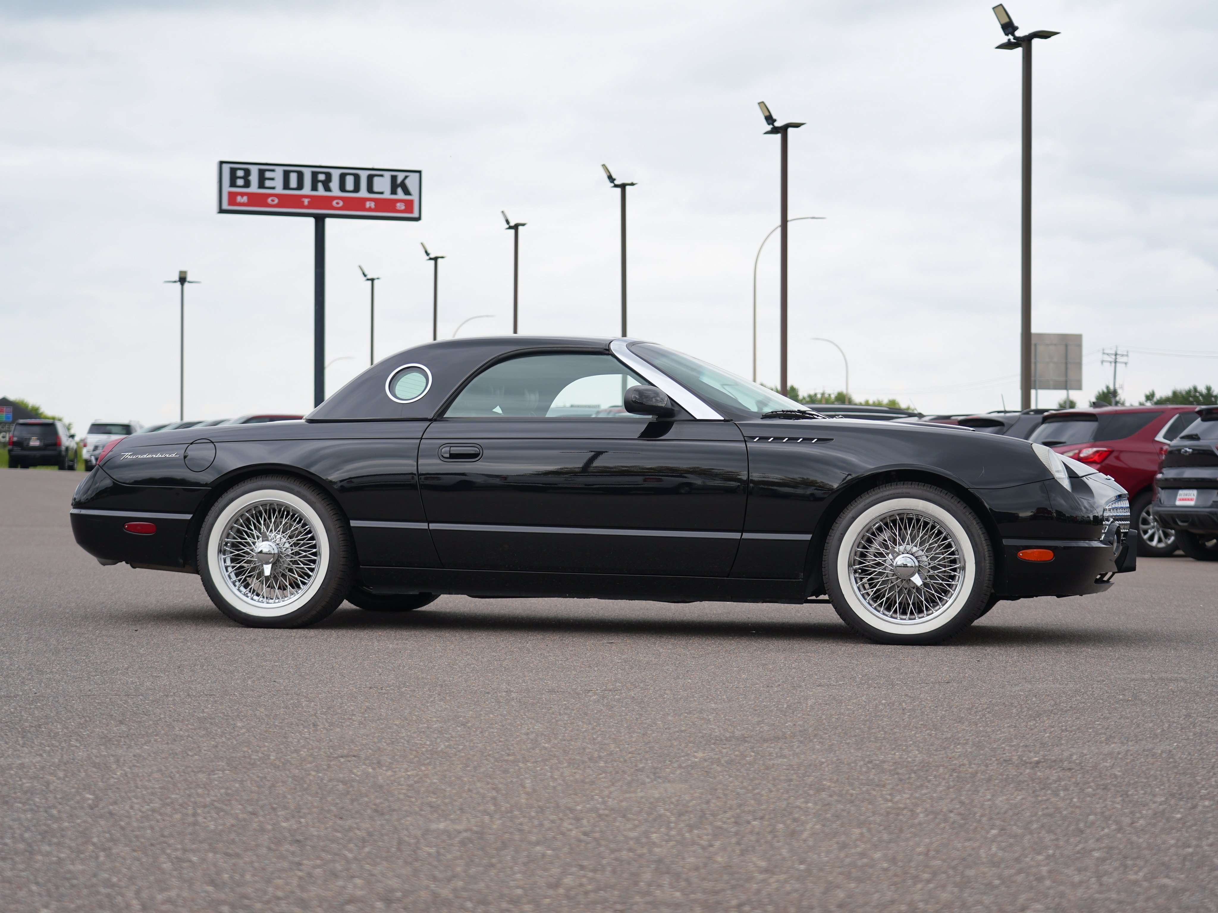 Used 2002 Ford Thunderbird RWD image 2