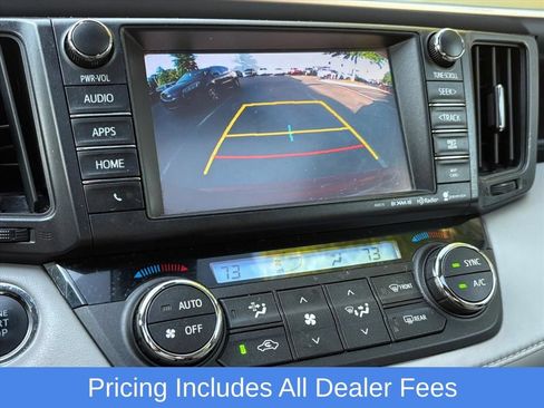 Used 2018 Toyota RAV4 XLE AWD/4WD image 9