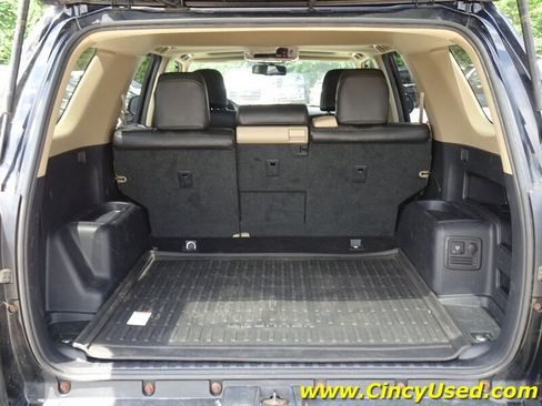Used 2013 Toyota 4Runner SR5 w/ Convenience Pkg AWD/4WD image 32
