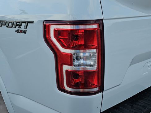 Used 2019 Ford F150 XLT w/ Equipment Group 302A Luxury AWD/4WD image 30