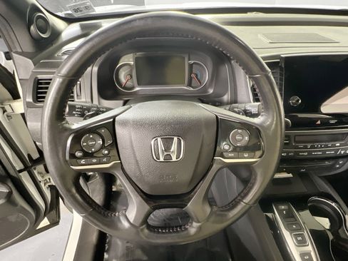 Used 2021 Honda Pilot Black Edition image 11