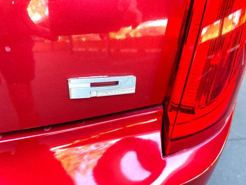 Used 2013 Cadillac XTS Platinum image 24