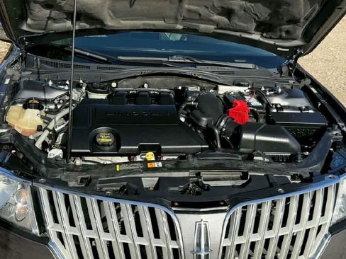 Used 2012 Lincoln MKZ image 31