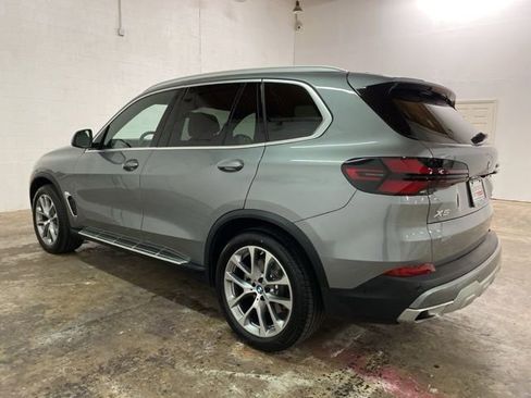 Used 2026 BMW X5 sDrive40i RWD image 3