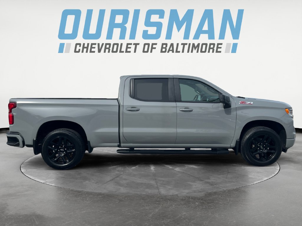Used 2024 Chevrolet Silverado 1500 RST AWD/4WD image 7