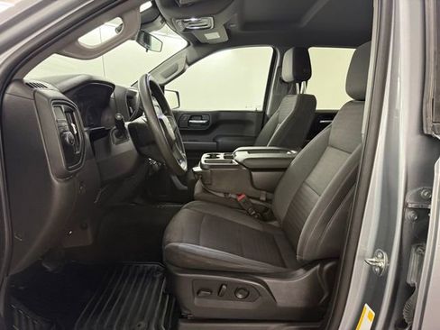 Used 2023 Chevrolet Silverado 1500 Custom image 25