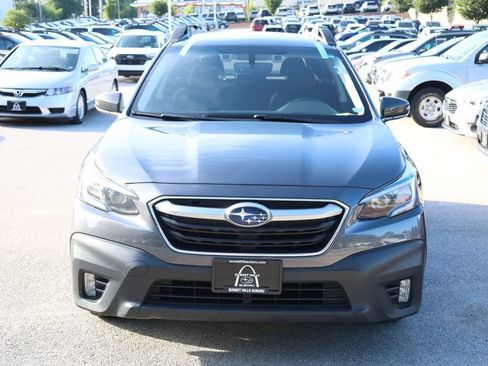 Used 2022 Subaru Outback Premium AWD/4WD image 4