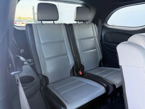 Used 2024 Dodge Durango GT AWD/4WD image 16